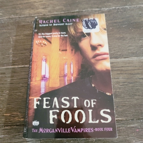 Feast of Fools by Rachel Caine Book The Morganville Vampires Book Four - Picture 1 of 6